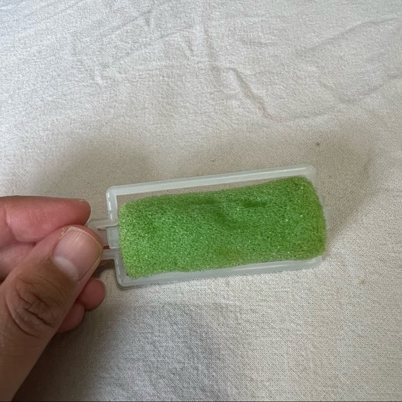 3 for $15 18-Piece Assorted Curling Rods - Picture 4 of 7